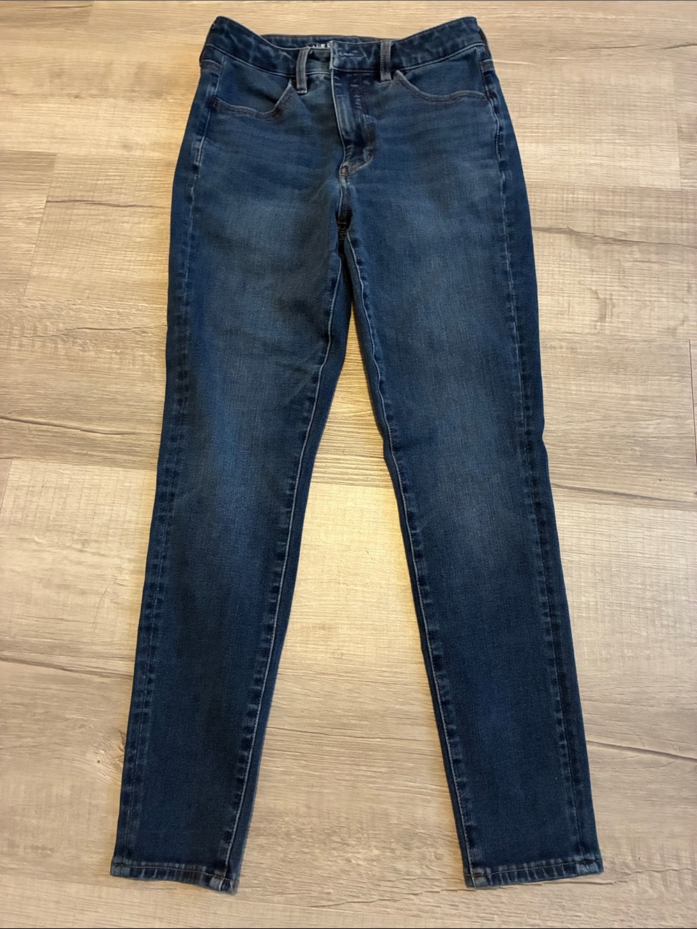 American Eagle Outfitters Dark Wash Skinny Jeans